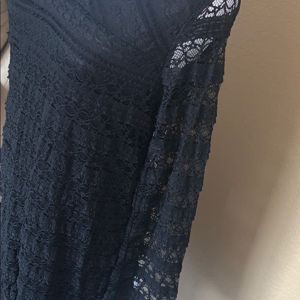 Dress Lace black flare sleeves M New Fever brand - Picture 12 of 15